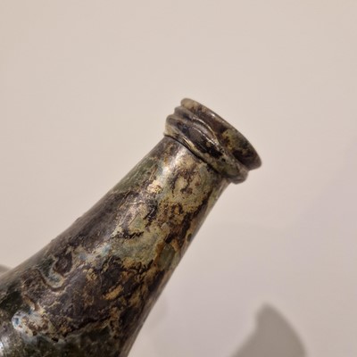 Lot 1 - An onion-shaped wine bottle