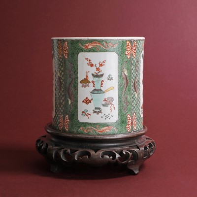 Lot 79 - A Chinese famille verte brush pot