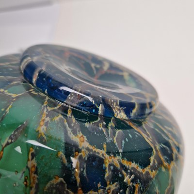 Lot 71 - A WMF Ikora glass lamp