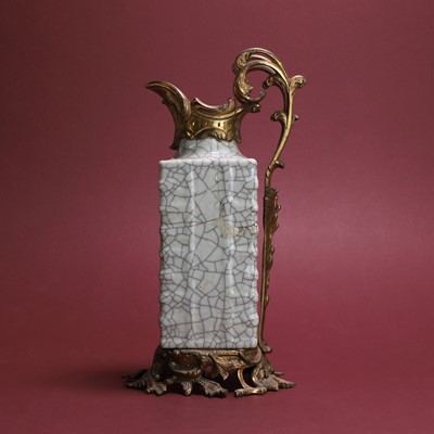 Lot 60 - A Chinese ge-type glazed cong vase