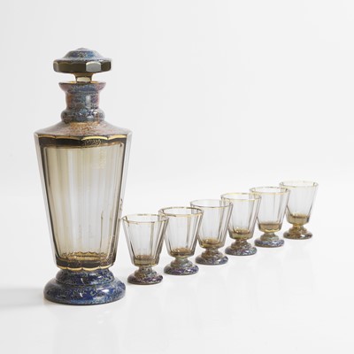 Lot 163 - A glass liqueur set