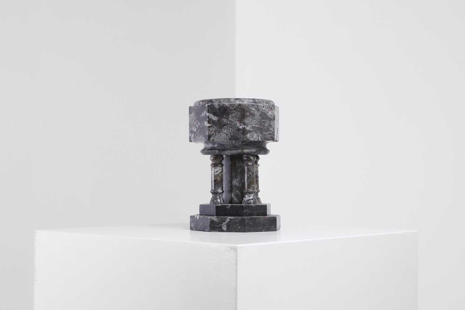 Lot 320 - A grand tour Devonian fossil marble model of a cistern