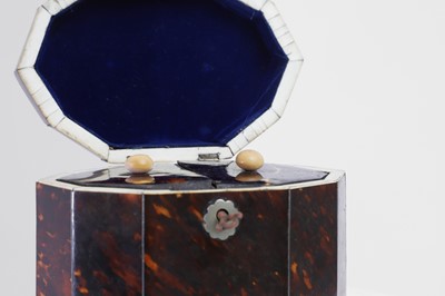 Lot 389 - A George III tortoiseshell and ivory tea caddy