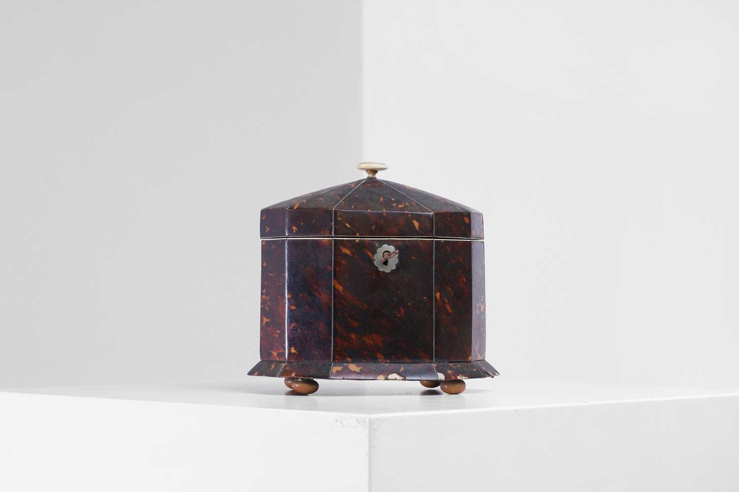 Lot 389 - A George III tortoiseshell and ivory tea caddy