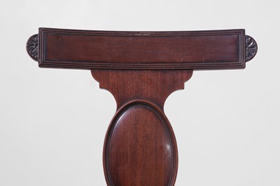 Lot 352 - A Regency mahogany hall chair