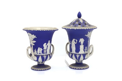 Lot 75 - A pair of Wedgwood Jasperware pot pourri urns and covers