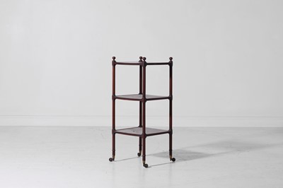 Lot 376 - A Regency mahogany étagère