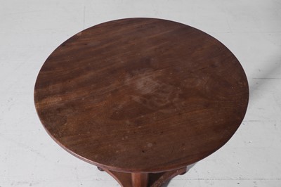 Lot 367 - A mahogany occasional table
