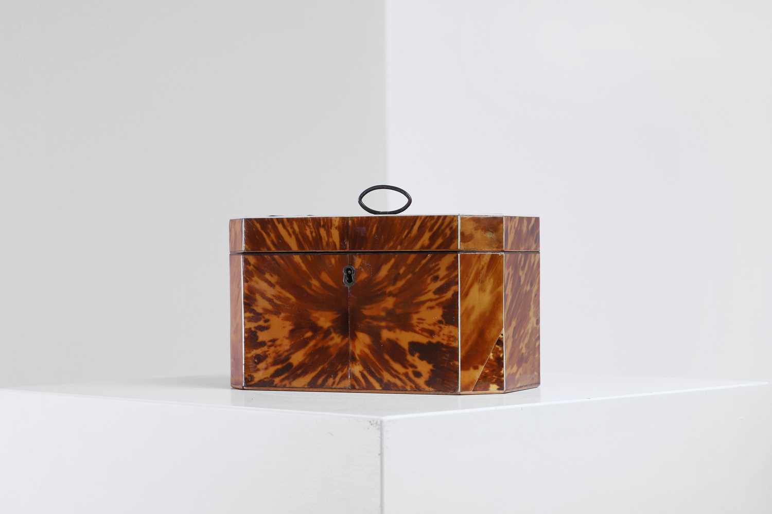 Lot 390 - A George III tortoiseshell and ivory tea caddy