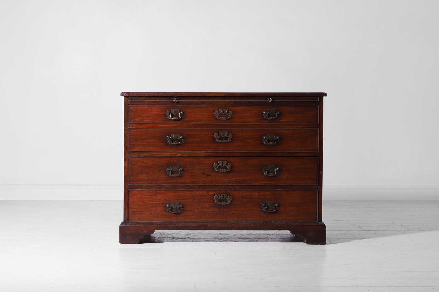 Lot 312 - A George III mahogany chest of drawers