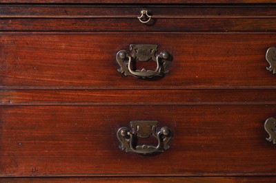 Lot 312 - A George III mahogany chest of drawers