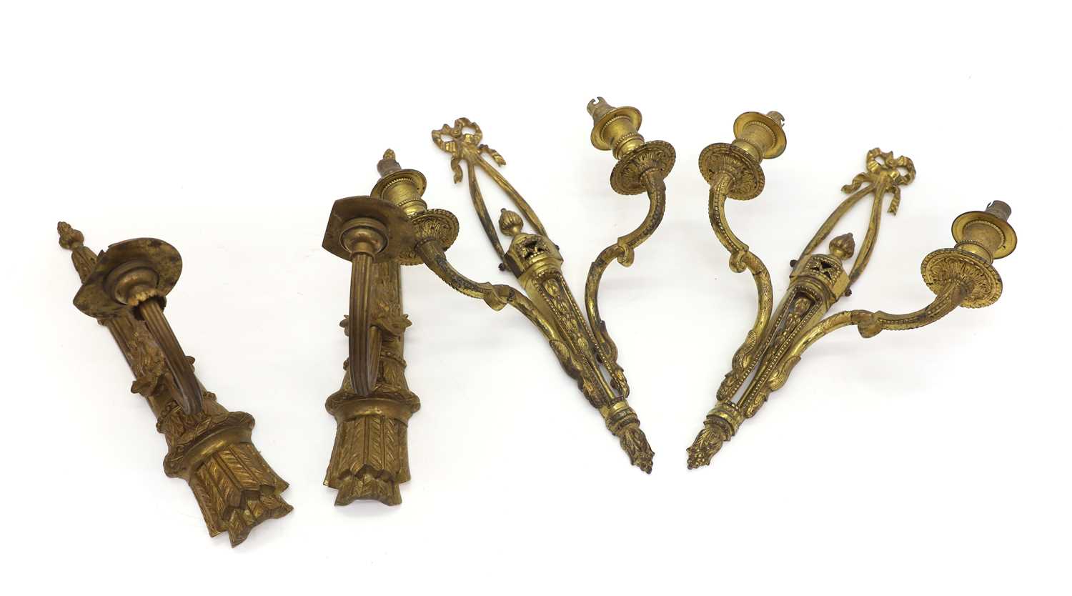 Lot 152 - A pair of gilt metal wall lights