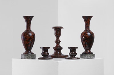 Lot 418 - A group of serpentine objects