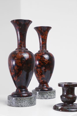 Lot 418 - A group of serpentine objects