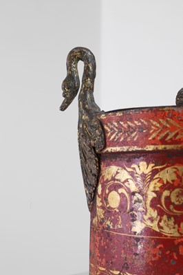 Lot 387 - A Regency toleware egg warmer