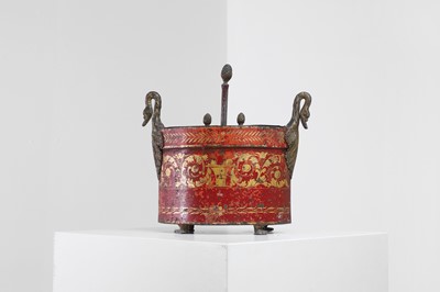 Lot 387 - A Regency toleware egg warmer