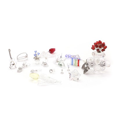 Lot 153 - A collection of Swarovski crystal flowers