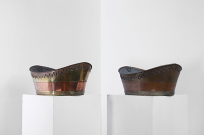 Lot 372 - A pair of copper and brass baskets