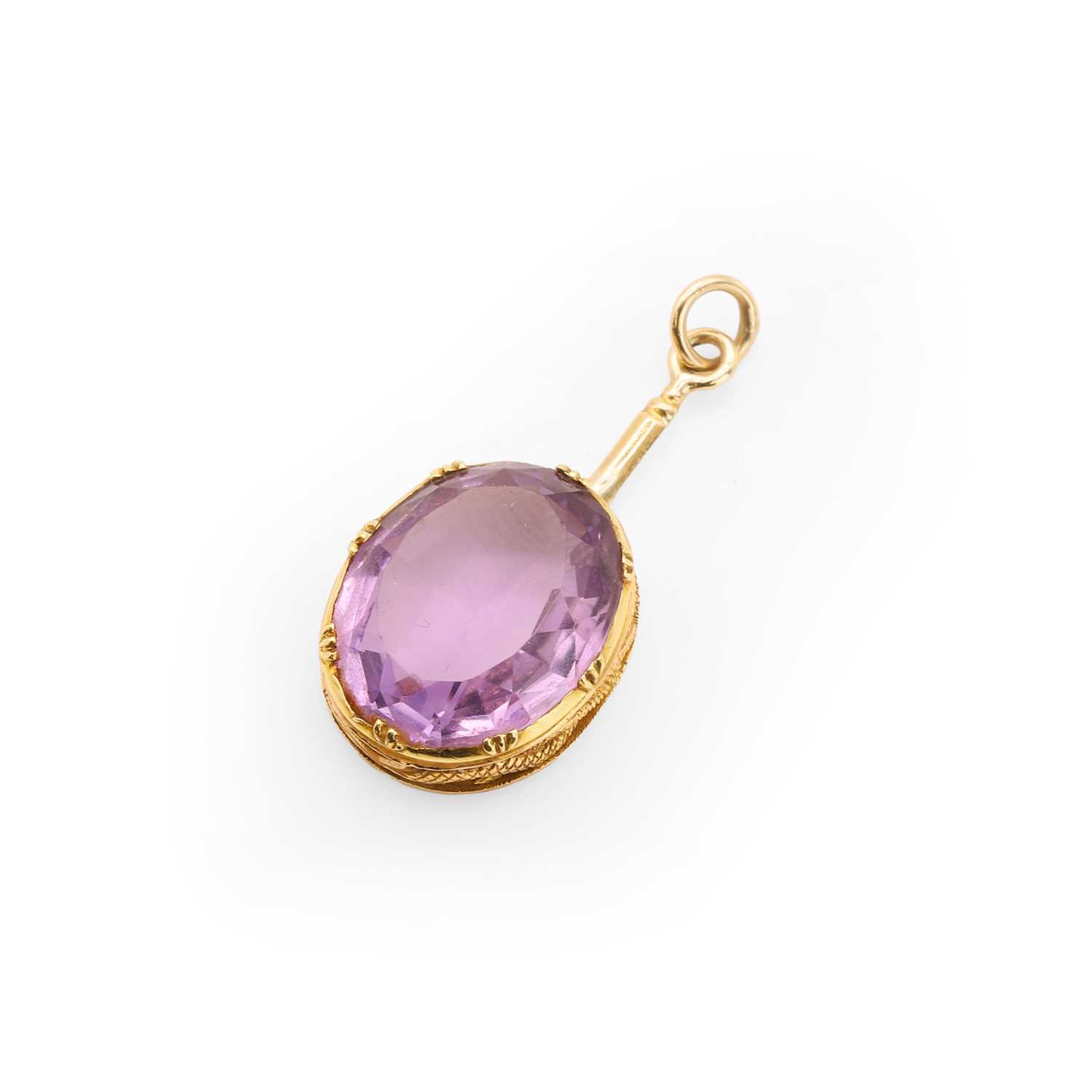 Lot 10 - A Victorian amethyst set 'Amitié' pendant