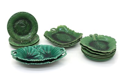Lot 125 - A collection of Wedgwood and Copeland leaf moulded plates