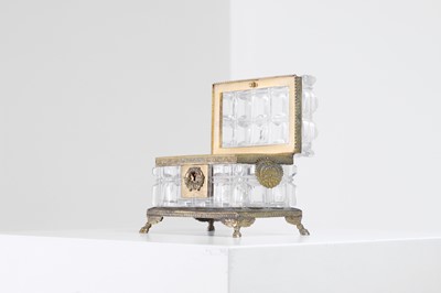 Lot 411 - A Palais Royal-type gilt-metal and cut-glass casket