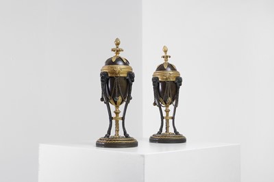 Lot 414 - A pair of gilt and patinated bronze cassolettes