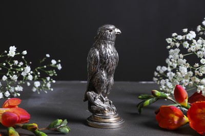 Lot 439 - A silver-gilt caster