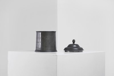 Lot 325 - A Napoleonic Wars commemorative pewter tobacco jar and cover