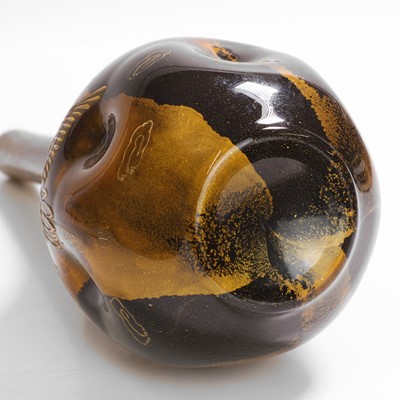 Lot 59 - A Loetz 'Ophir' glass vase