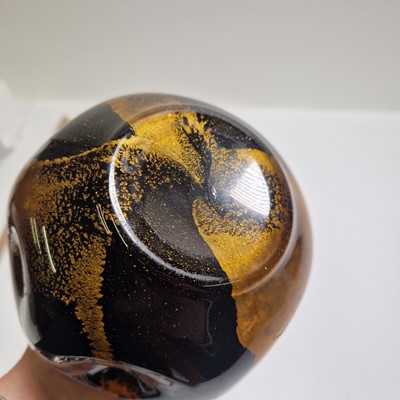 Lot 59 - A Loetz 'Ophir' glass vase