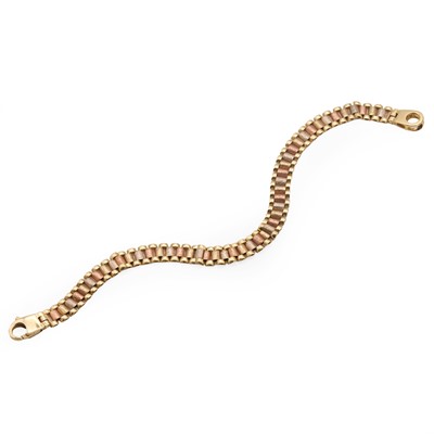 Lot 128 - A 9ct gold tricolour gold bracelet