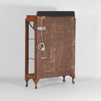 Lot 73 - Art Deco style