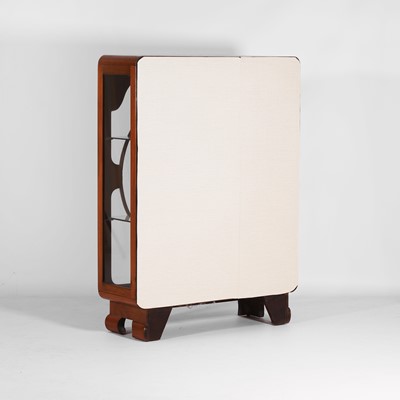 Lot 71 - Art Deco style