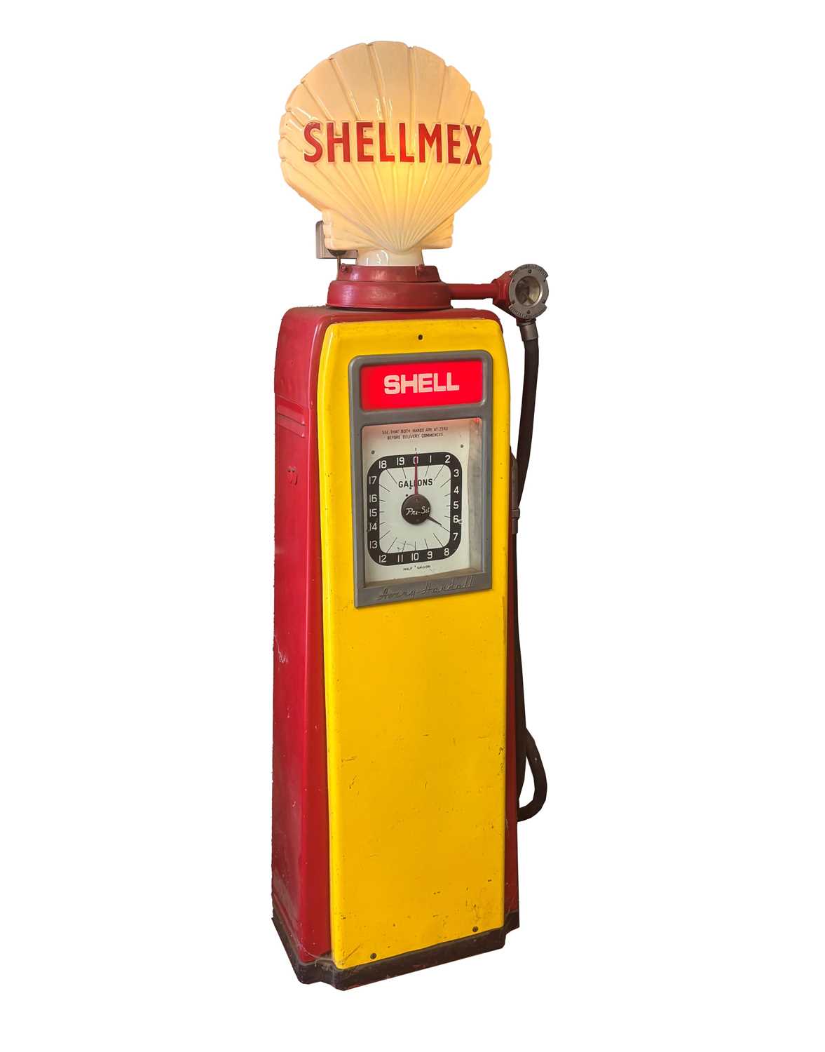 Lot 80 - An Avery Hardoll Shell 101 petroleum pump