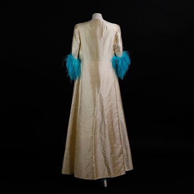 Lot 1346 - A Norman Hartnell silk coat and occasion dress