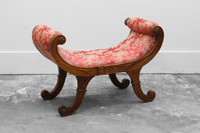 Lot 524 - A William IV style mahogany bench