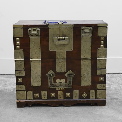 Lot 508 - A Korean Bandaji chest