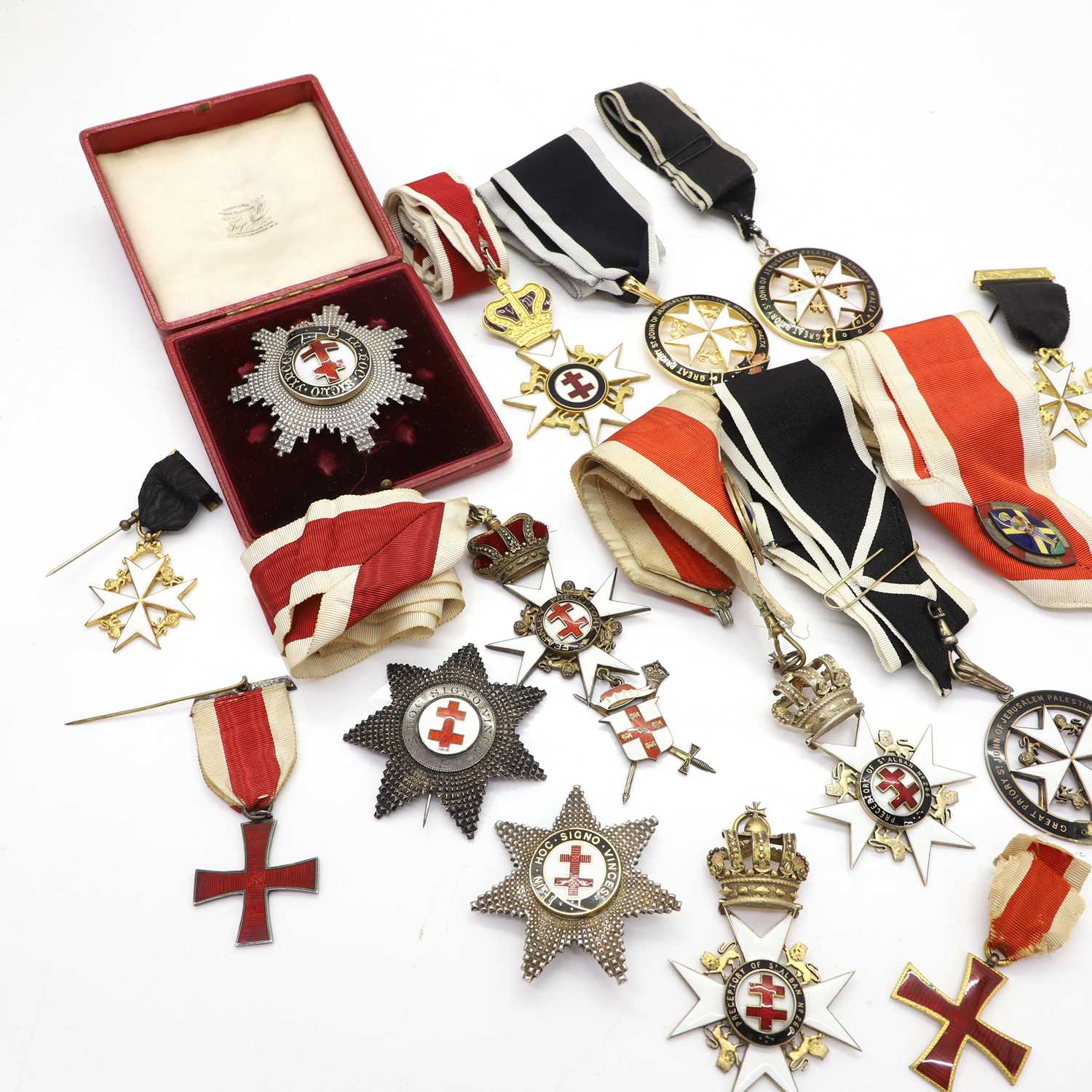 Lot 311 - A collection of Masonic Knights Templar medals and jewels