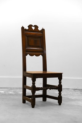 Lot 512 - A late 17th-century oak hall chair