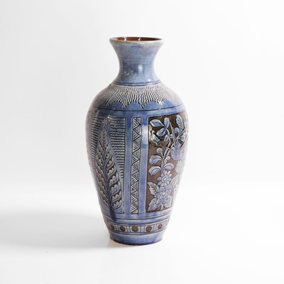 Lot 4 - C H Brannam Pottery