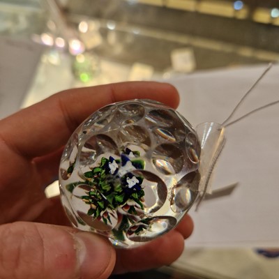 Lot 37 - A Saint-Louis glass hand-cooler paperweight