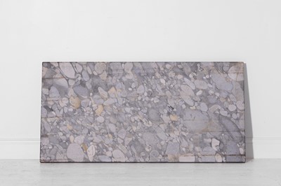 Lot 116 - A George II-style mahogany pier table