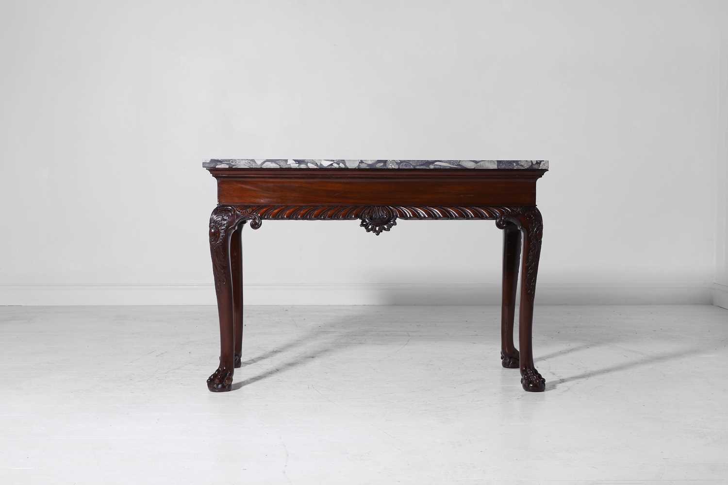 Lot 116 - A George II-style mahogany pier table