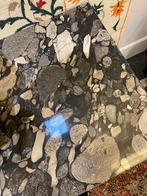 Lot 116 - A George II-style mahogany pier table