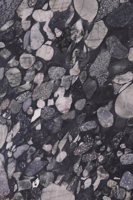 Lot 116 - A George II-style mahogany pier table