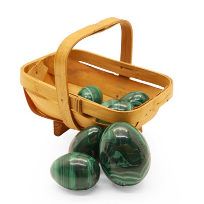 Lot 307 - A group of malachite eggs