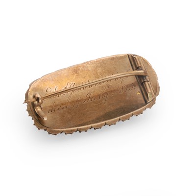 Lot 4 - A Georgian split pearl and garnet brooch