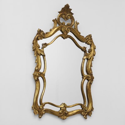 Lot 491 - A George III style giltwood mirror