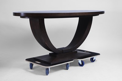Lot 535 - A contemporary ‘Art Deco’ style oak centre table