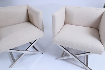 Lot 527 - A pair of contemporary white armchairs